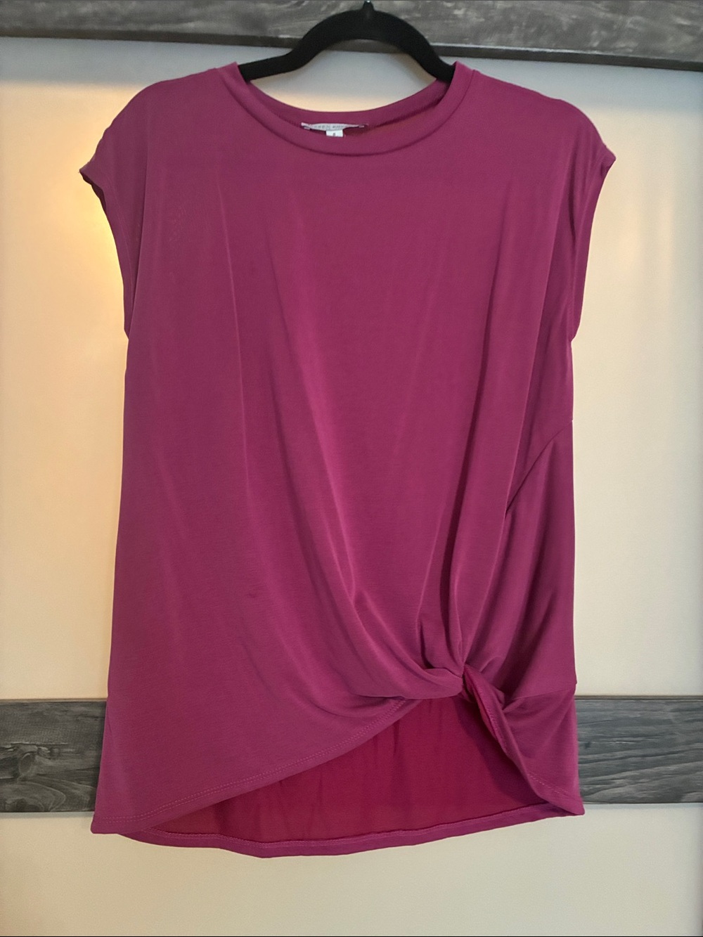 Green Envelope Women’s Top - Small- Twist Knot Cap Sleeve Magenta